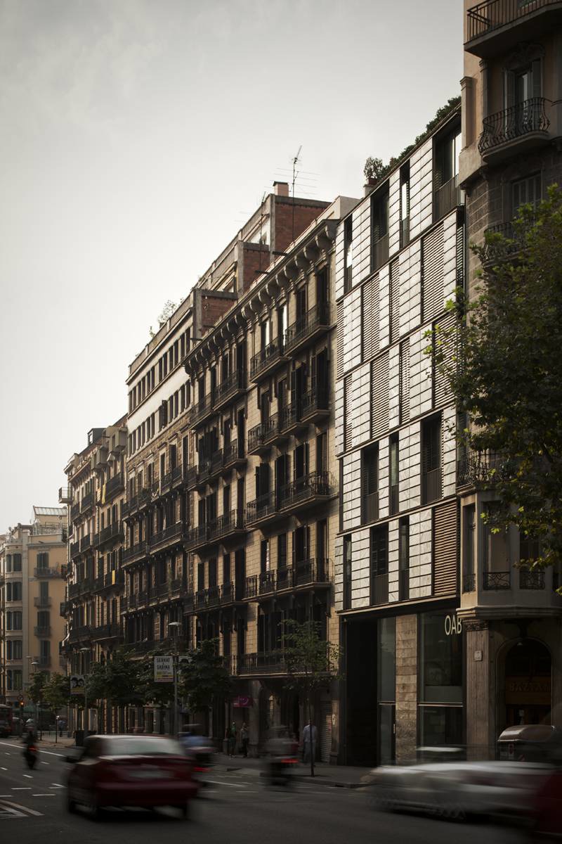 OAB office and residential building in Balmes Street