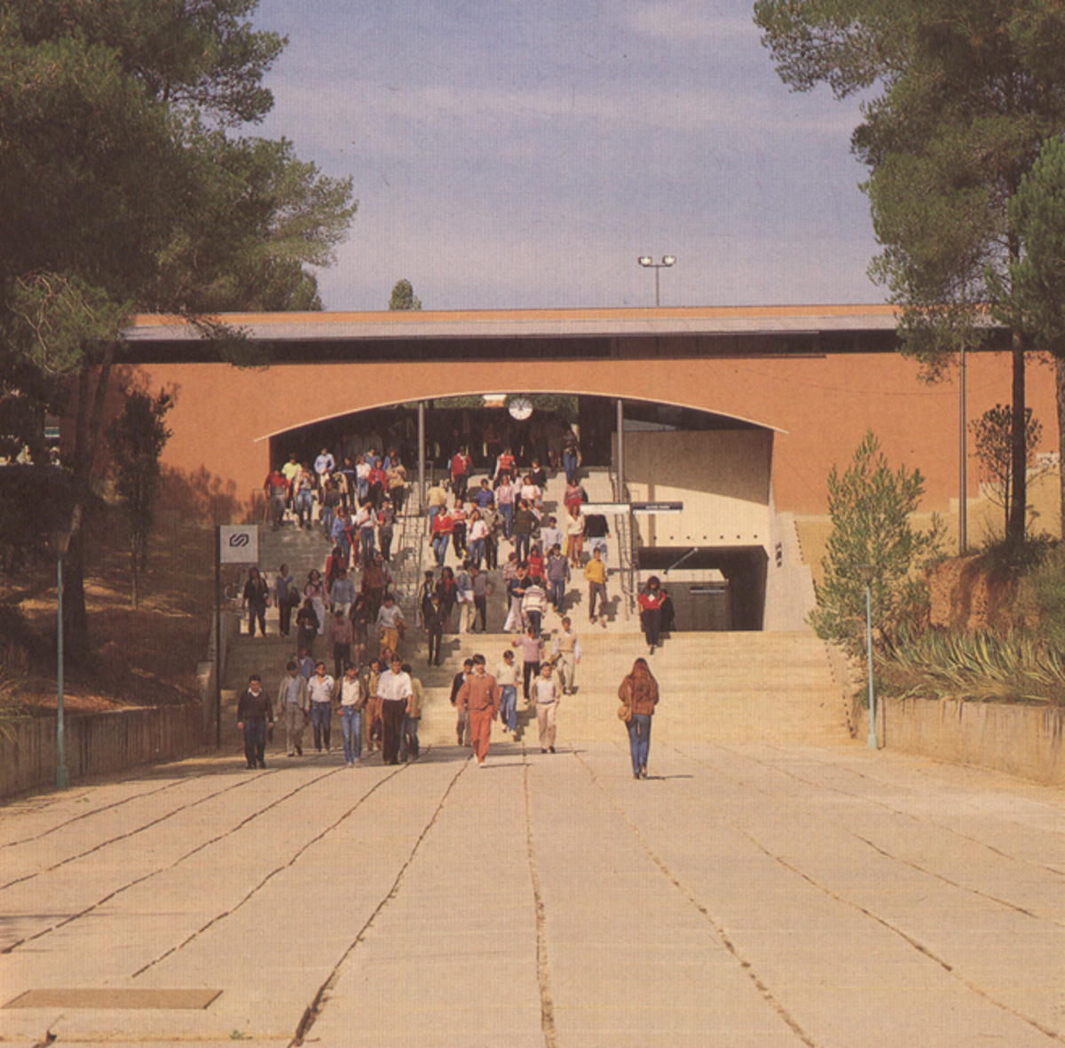  Estación de la Universidad Autónoma de Bellaterra