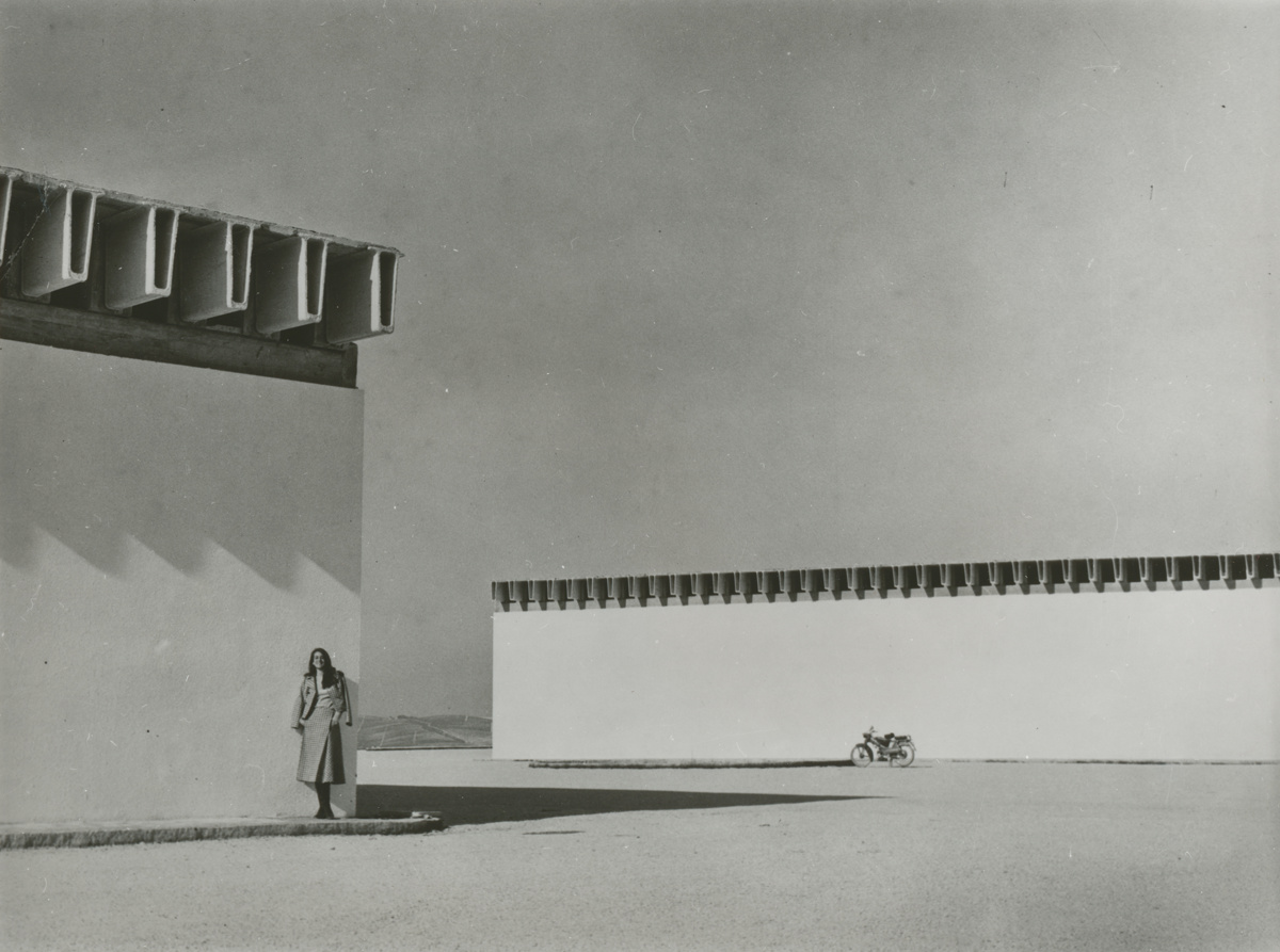 Bodegas Garvey, Jerez de la Frontera, Cadiz, 1969. Arquitecto: Miguel Fisac. Fotógrafo: Desconocido