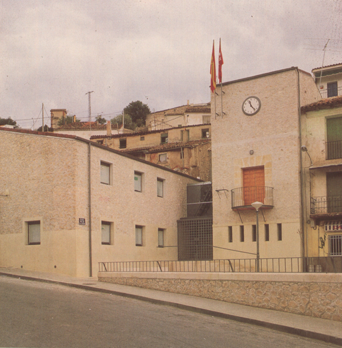 Ayuntamiento de Valdelaguna