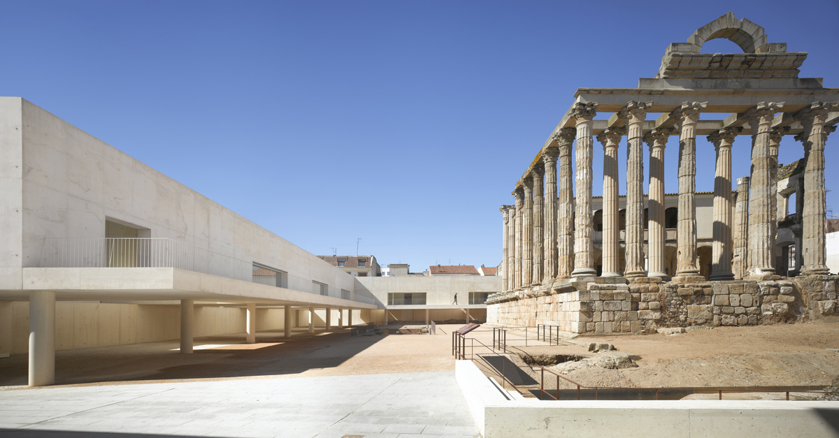  Edificio perimetral y adecuación del Templo romano de Diana
