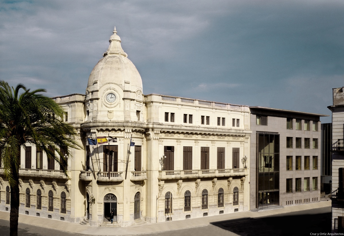  Ayuntamiento de Ceuta. Adaptación y ampliación
