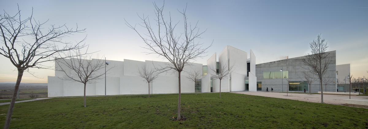  Faculty of Health Sciences for San Jorge University