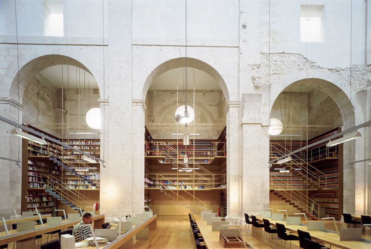  Rehabilitation of the church of San Agustín for the Municipal Archive of Valladolid