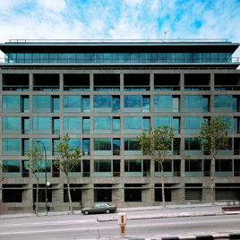 Edificio de oficinas en Alfonso XII 62