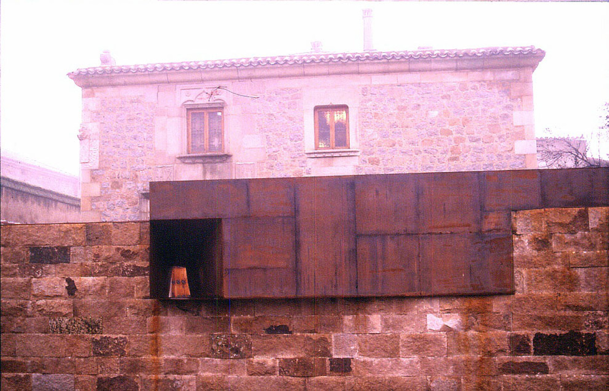  Cerramiento del Colegio de Arquitectos de Ávila