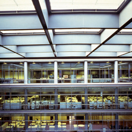 Edificio de oficinas y Centro de Cálculo de Caja Madrid